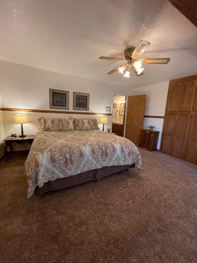 غروفلاند Berkshire Inn المظهر الخارجي الصورة
