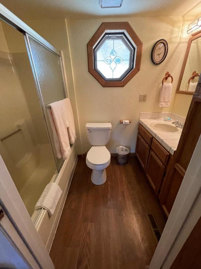 غروفلاند Berkshire Inn المظهر الخارجي الصورة