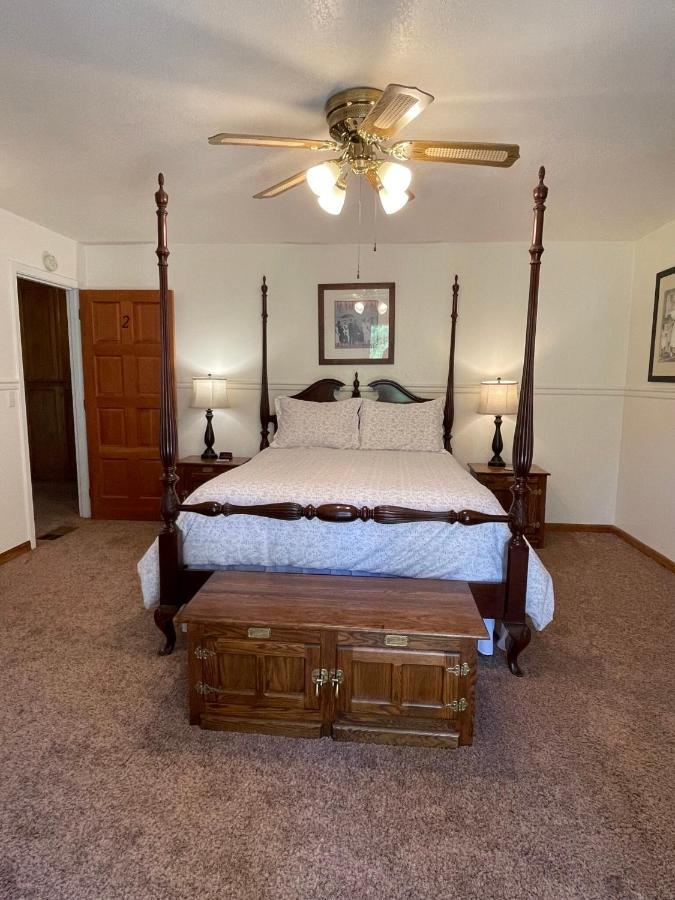 غروفلاند Berkshire Inn المظهر الخارجي الصورة